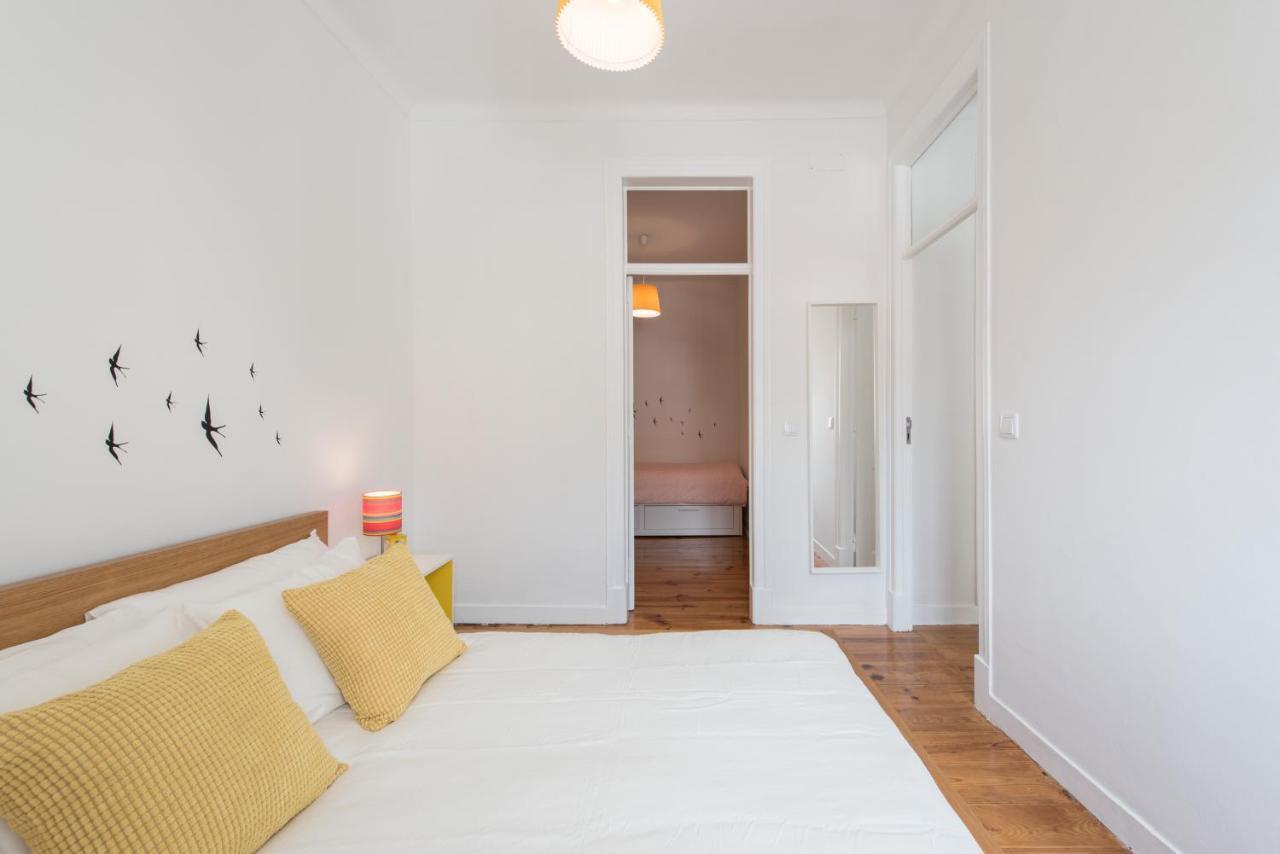 Cozy Apartment With Castel View ลิสบอน ภายนอก รูปภาพ