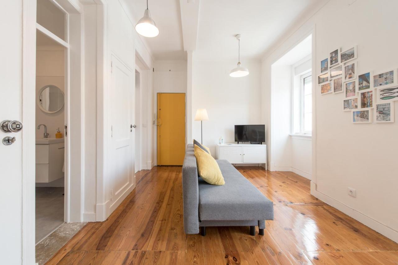 Cozy Apartment With Castel View ลิสบอน ภายนอก รูปภาพ